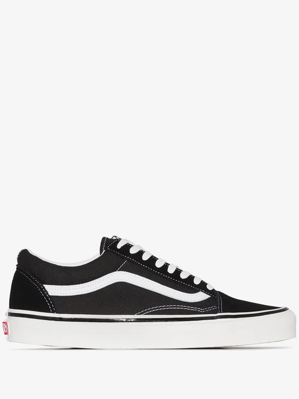 Vans B & W